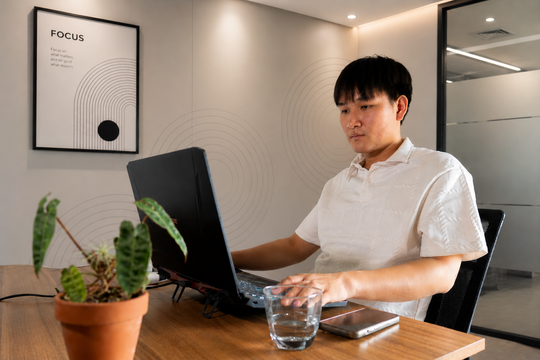 Khởi nghiệp "một mình" và những điều cần thận trọng