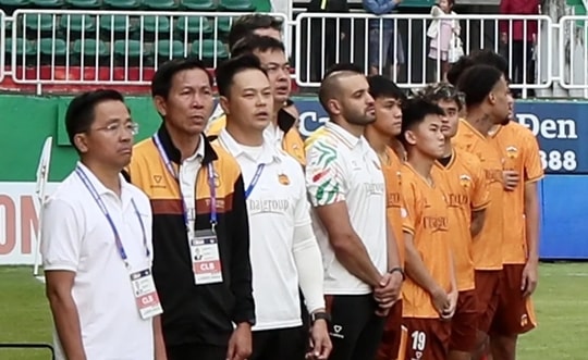 V-League 2024/25: CAHN vô địch sớm, cuộc đua trụ hạng trở nên nghẹt thở