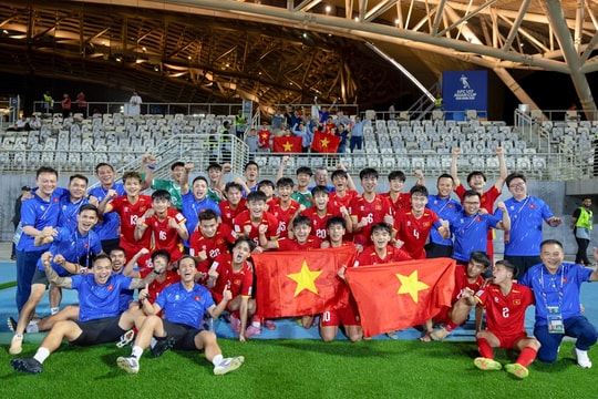 VFF tri ân các câu lạc bộ sau kỳ tích U17 Việt Nam giành vé dự World Cup 2026