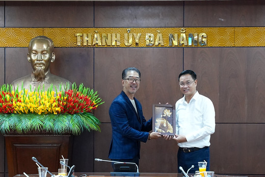 Da Nang committed to supporting Foxlink and Microlink hi-tech projects
