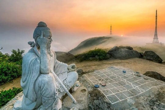 Da Nang to pilot Ban Co Peak tea tour inspired by Bill Gates's visit