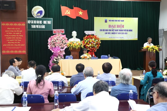 Chi hội Nhà văn Việt Nam thành phố Đà Nẵng đóng góp tích cực vào phong trào văn học địa phương