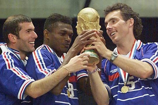 World Cup 1998: Ký ức về mùa hè rực lửa và bước ngoặt lịch sử của bóng đá hiện đại