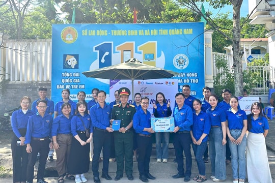 Thành đoàn Đà Nẵng động viên các đội hình “Tiếp sức mùa thi”