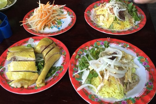 Hoi An chicken rice: From Nir Avieli’s research to journey of brand identity on global culinary map