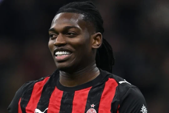 Tin chuyển nhượng 24/5: MU áp sát Rafael Leao, Chelsea lên kế hoạch với Thiago Silva