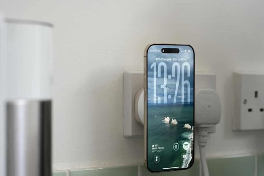 iPhone 17 Air giảm giá kỷ lục: Đánh đổi camera lấy thiết kế siêu mỏng liệu có đáng?