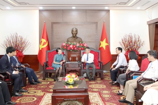 Đà Nẵng kêu gọi doanh nghiệp Trung Quốc đầu tư vào AI và chất bán dẫn