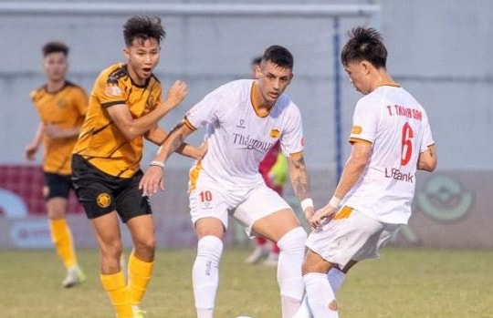 HAGL trước nguy cơ đá play-off: Kịch bản nghẹt thở cuối mùa V-League 2025-2026