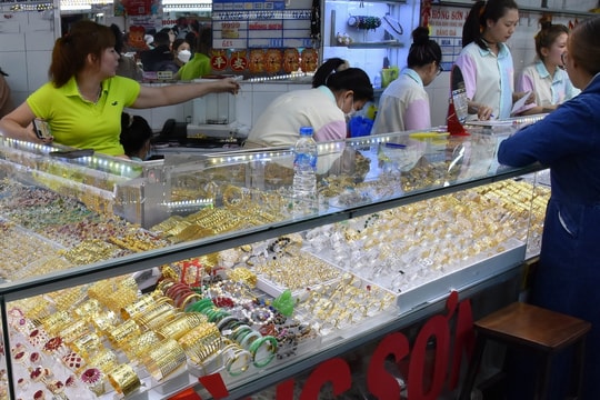 Giá vàng hôm nay 27/5/2026: Bảng giá vàng SJC, giá vàng 24k 9999, vàng thế giới