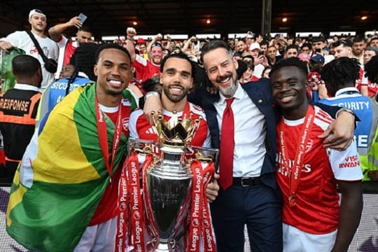 Arsenal nhận kỷ lục 198,7 triệu bảng tiền thưởng: Bệ phóng cho kỷ nguyên thống trị mới