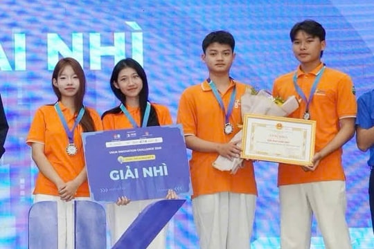 Học sinh nghiên cứu ứng phó biến đổi khí hậu