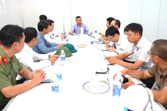 Lãnh đạo thành phố Đà Nẵng kiểm tra tiến độ xây dựng trường nội trú liên cấp tại xã Avương
