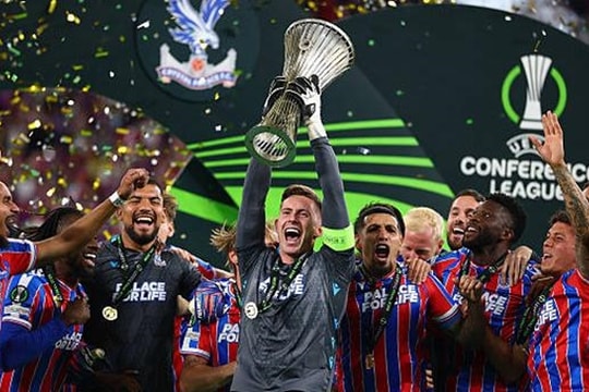 Crystal Palace lần đầu vô địch Conference League sau chiến thắng trước Rayo Vallecano