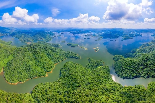 "Hạ Long trên cạn" giữa lòng Bắc Ninh