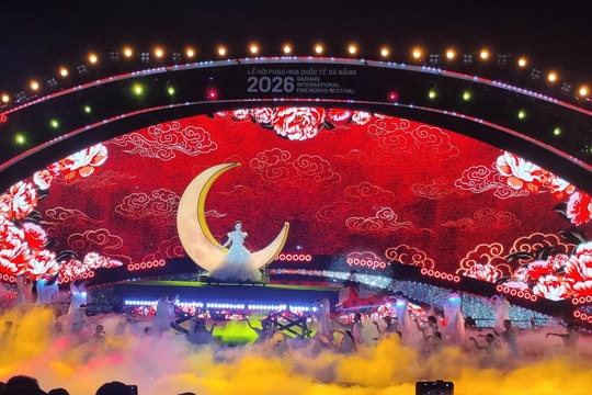 Spectacular music extravaganza lights up DIFF 2026 opening night