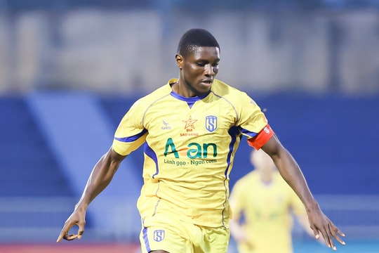 Michael Olaha gia nhập CLB Công an TP.HCM và biến động lớn tại vòng loại U20 châu Á