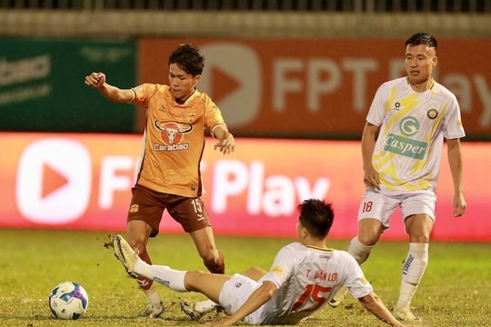 Hoàng Anh Gia Lai nắm quyền tự quyết trụ hạng V-League trước 180 phút sinh tử