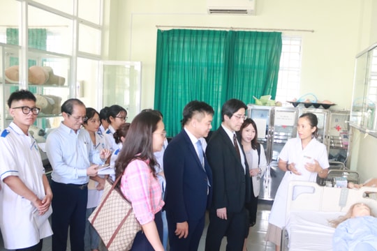 Hợp tác quốc tế về đào tạo nguồn nhân lực điều dưỡng