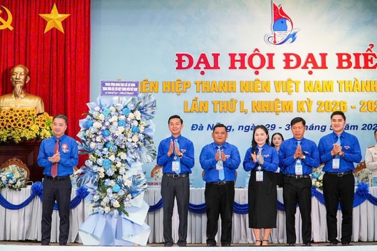 Anh Nguyễn Bá Duân giữ chức Chủ tịch Hội Liên hiệp Thanh niên Việt Nam thành phố khóa I