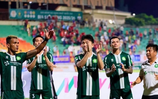 Lương Xuân Trường nổ súng đưa Đồng Nai vô địch hạng Nhất và thăng hạng V-League
