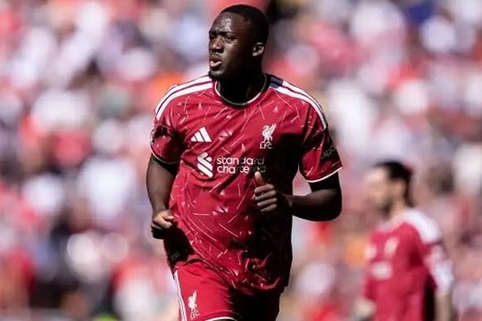 Chuyển nhượng 31/5: Real Madrid đại chiến Bayern vì Konate, Inter nhắm Curtis Jones