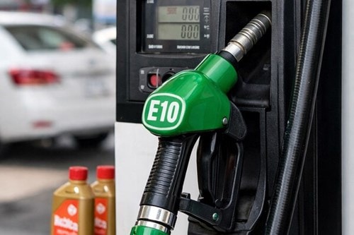 Năng lực phối trộn xăng sinh học E10 đạt hơn 1 triệu m3 mỗi tháng