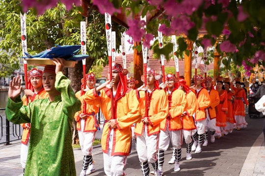 Khi bả trạo hòa nhịp đương đại