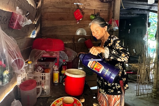 Chuyện ghi ở Ấp Bắc