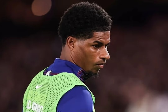 Man United sẵn sàng bán lỗ Marcus Rashford cho Barcelona để giải phóng quỹ lương
