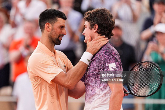 Djokovic vỡ mộng Grand Slam thứ 25: Khi thời gian bắt kịp nhà vua tại Paris