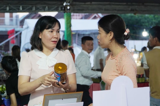 Khi mã QR chưa kể hết câu chuyện sản phẩm
