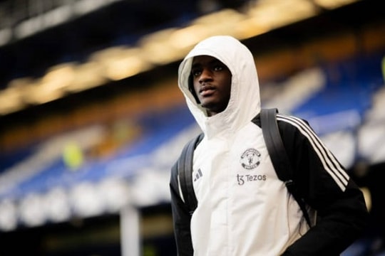 Ayden Heaven: Món hời 1 triệu bảng trở thành quái vật phòng ngự của Man United