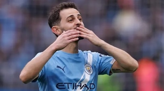 Hansi Flick khao khát Bernardo Silva: Mảnh ghép thủ lĩnh cho tham vọng vươn tầm của Barcelona