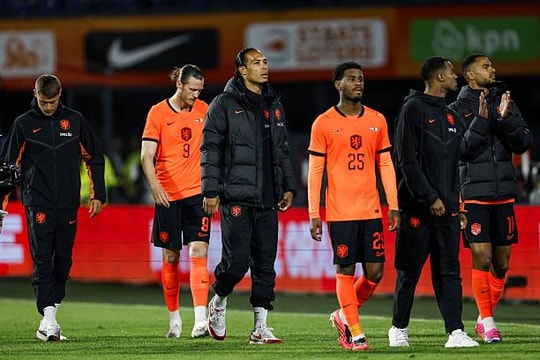 Hà Lan thua sốc Algeria 0-1: Khi 'Cơn lốc màu da cam' gục ngã bởi nghịch lý xG