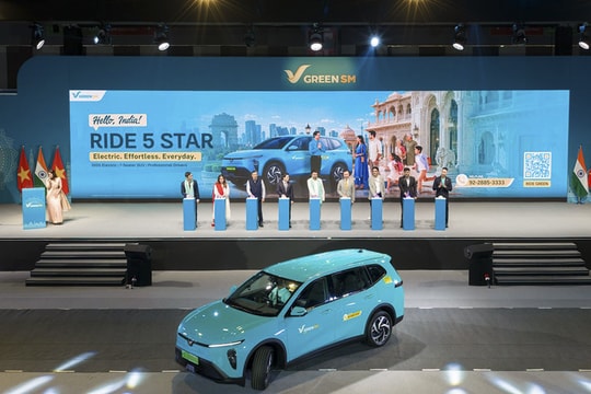 Green SM chính thức triển khai dịch vụ taxi điện Limo tại New Delhi