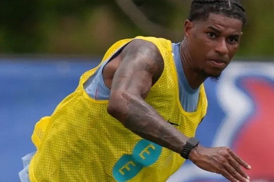 Barcelona chơi canh bạc rủi ro với Marcus Rashford trước thời hạn 30 triệu euro