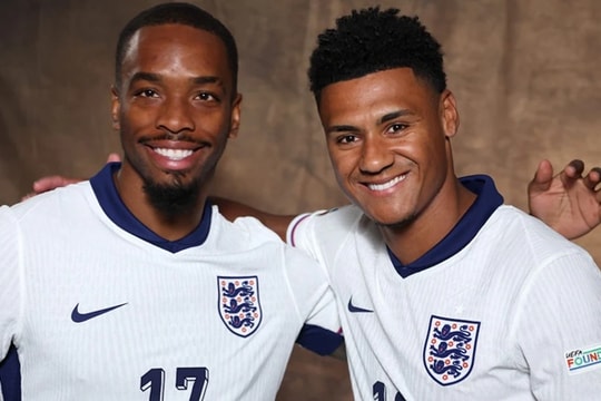 Ivan Toney và Ollie Watkins: Từ quân xanh tại EURO đến quân bài chiến lược của Tuchel