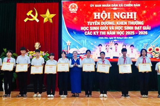 Xã Chiên Đàn tuyên dương học sinh giỏi năm học 2025 - 2026