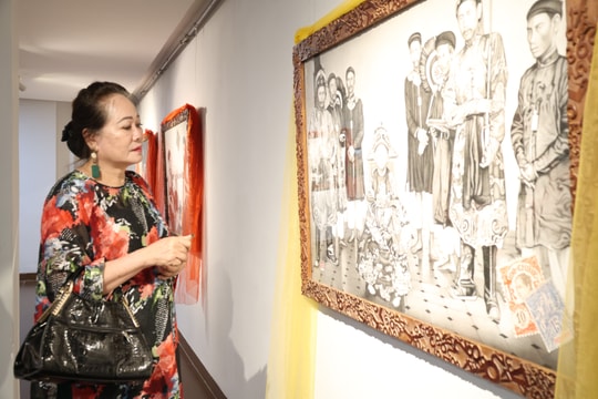 Triển lãm tranh truyền thần, chuyển tải dòng chảy văn hóa Việt