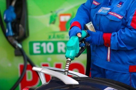 Giá xăng dầu hôm nay 8/6: GIANGNAMPETROL, Petrolimex, PVOIL Mipec