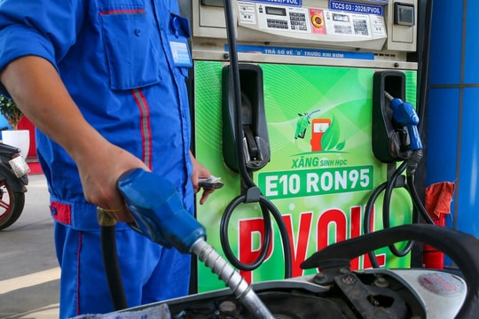 Giá xăng dầu hôm nay 9/6: GIANGNAMPETROL, Petrolimex, PVOIL Mipec