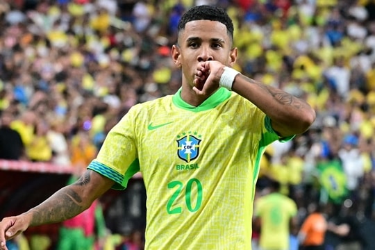 Tottenham áp sát thỏa thuận 50 triệu bảng cho Savinho từ Manchester City