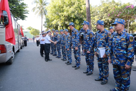 Vùng 3 Hải quân hỗ trợ xây dựng trường học tại xã biên giới La Dêê và La Êê
