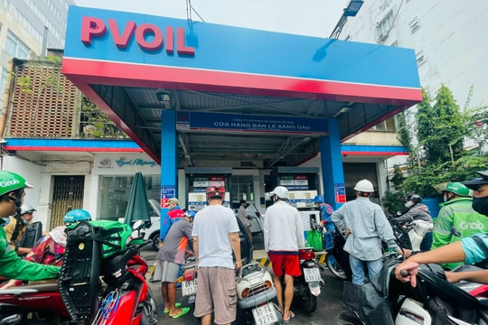 Giá xăng dầu hôm nay 10/6: GIANGNAMPETROL, Petrolimex, PVOIL Mipec