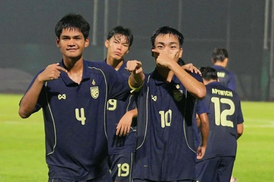 U19 Thái Lan hạ Malaysia 3-2: Voi chiến thắp hy vọng cho U19 Việt Nam