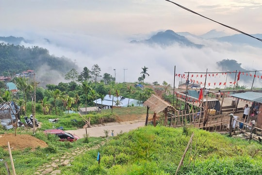 Mở hướng làm kinh tế cho vùng cao: Hỗ trợ làm du lịch cộng đồng