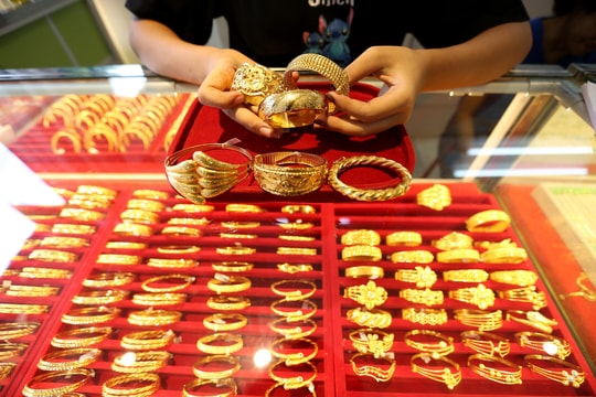 Giá vàng chiều ngày 10/6/2026: Giá vàng SJC, giá vàng 24k 9999, vàng thế giới