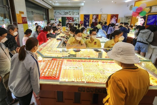 Giá vàng hôm nay 11/6/2026: Giá vàng miếng, nhẫn trơn SJC 9999 và vàng thế giới