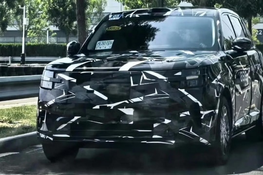Xiaomi Xun Tian: SUV 7 chỗ lộ diện mâm xe đặc trưng và thiết bị nóc độc đáo